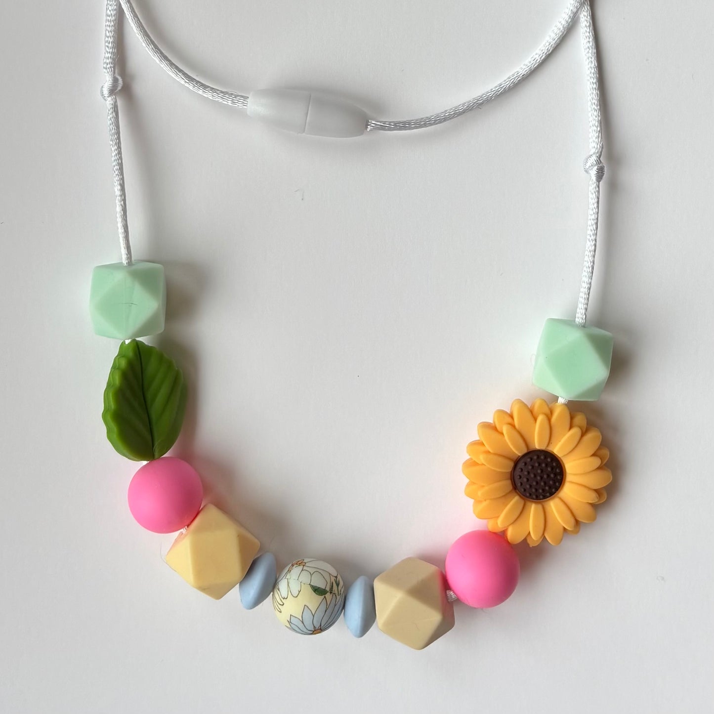 Collar de lactancia de silicona alimentaria una pieza diseño Campo – Rasdelma
