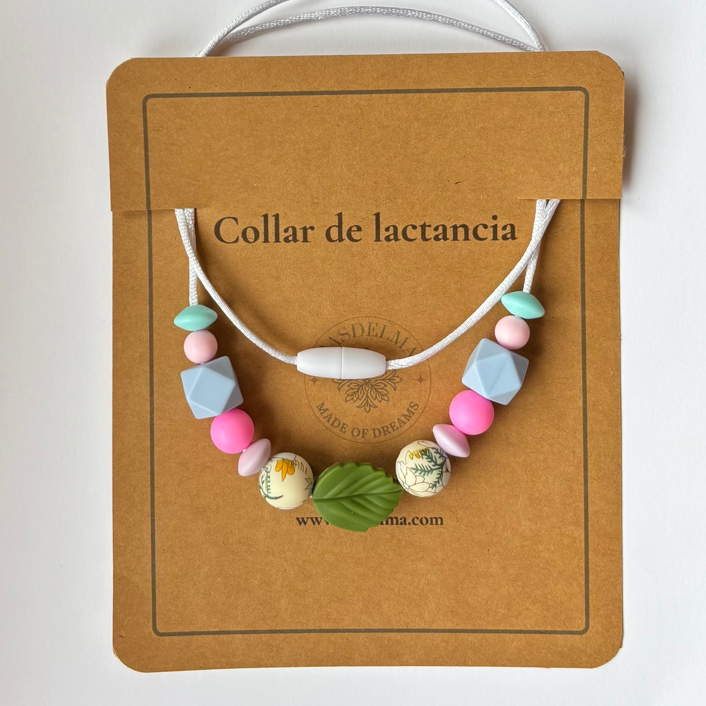 Collar de lactancia diseño Hoja con tarjeta Rasdelma – presentación del producto