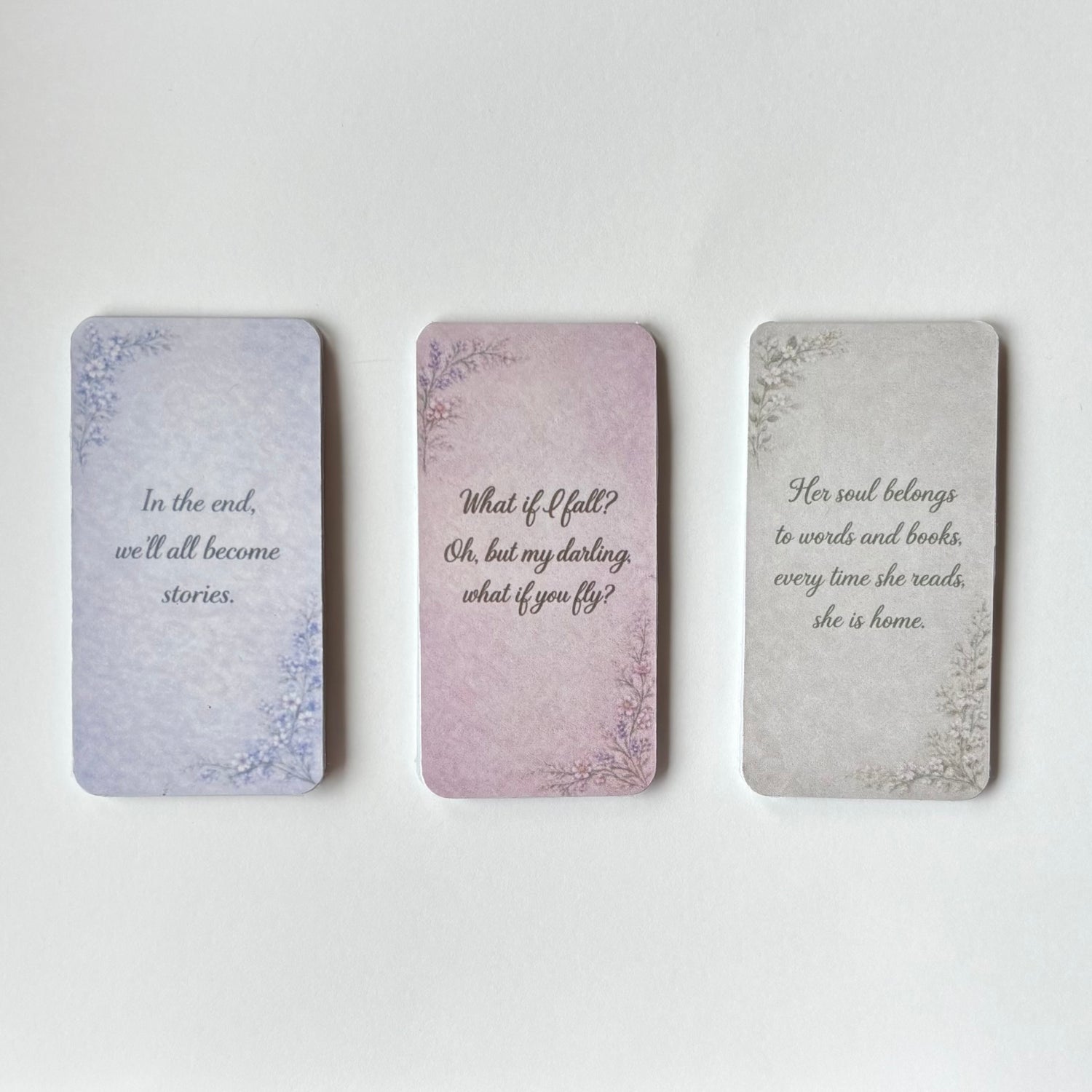 Marcapáginas magnéticos de lectura Rasdelma en colores rosa, beige y azul