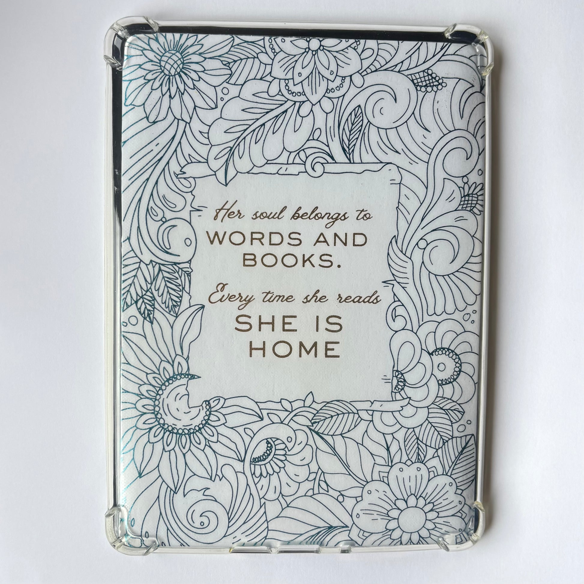Insert decorativo para eReader colocado en un Kindle – ejemplo de uso