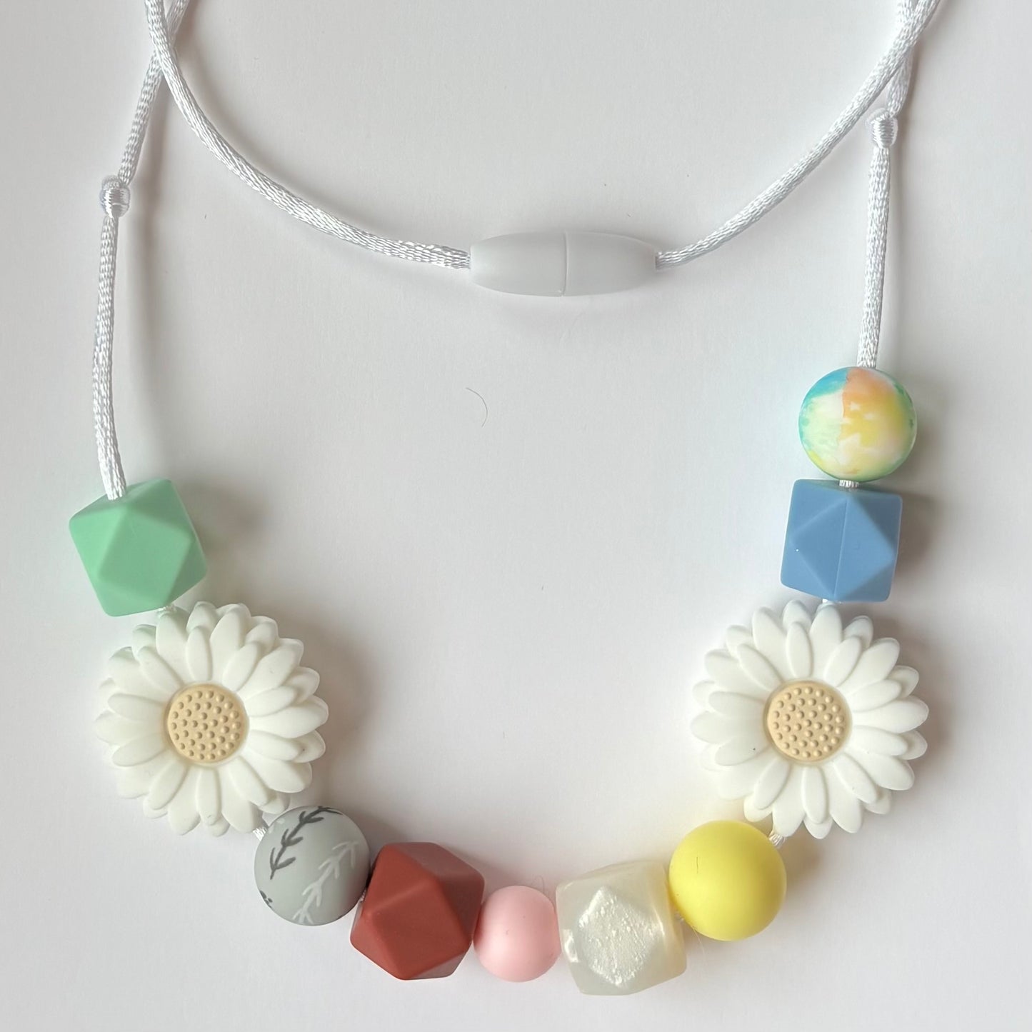Collar de lactancia de silicona alimentaria dos piezas diseño Luz – Rasdelma