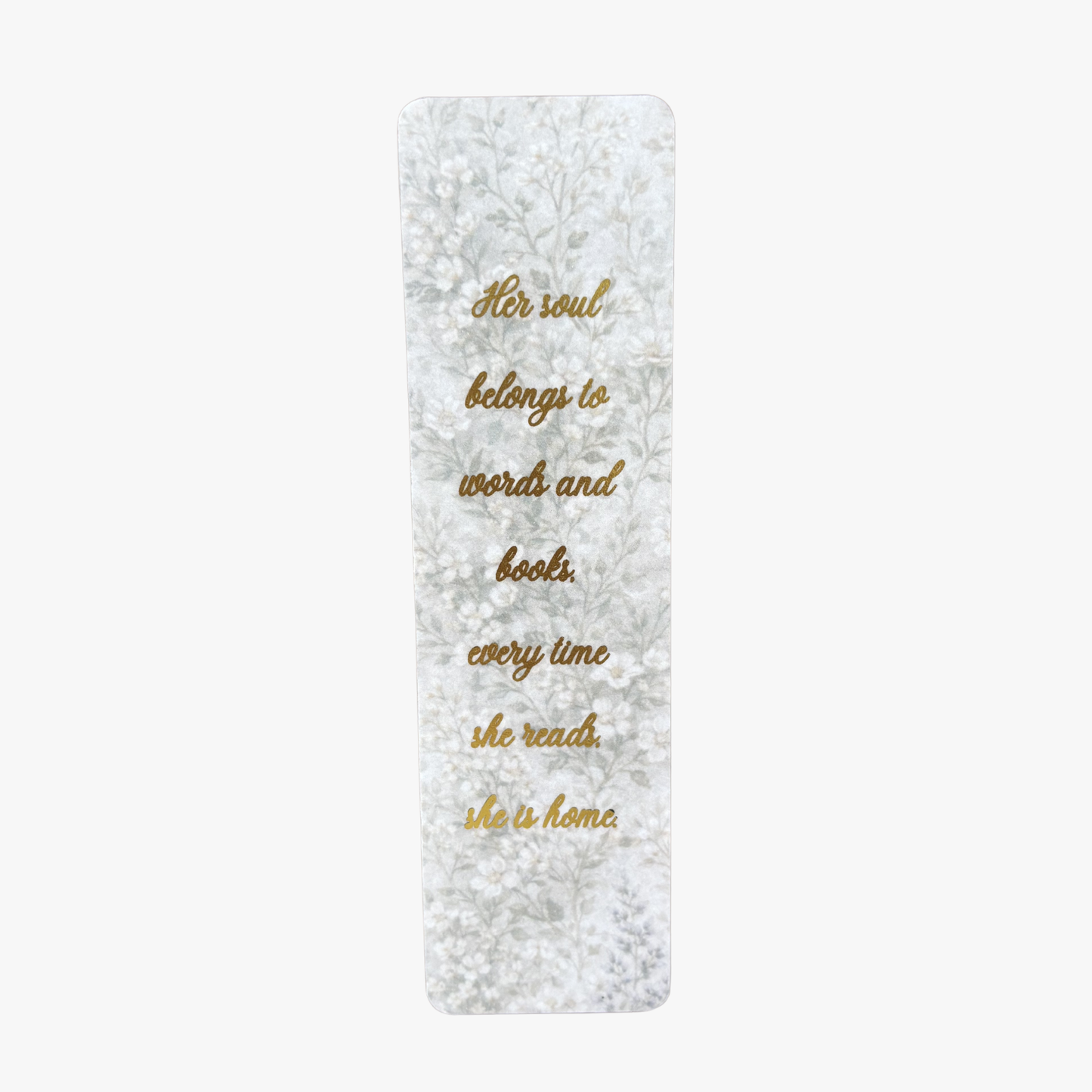 marcapaginas de lectura con frase her soul belongs to words and books de la coleccion lectura Rasdelma