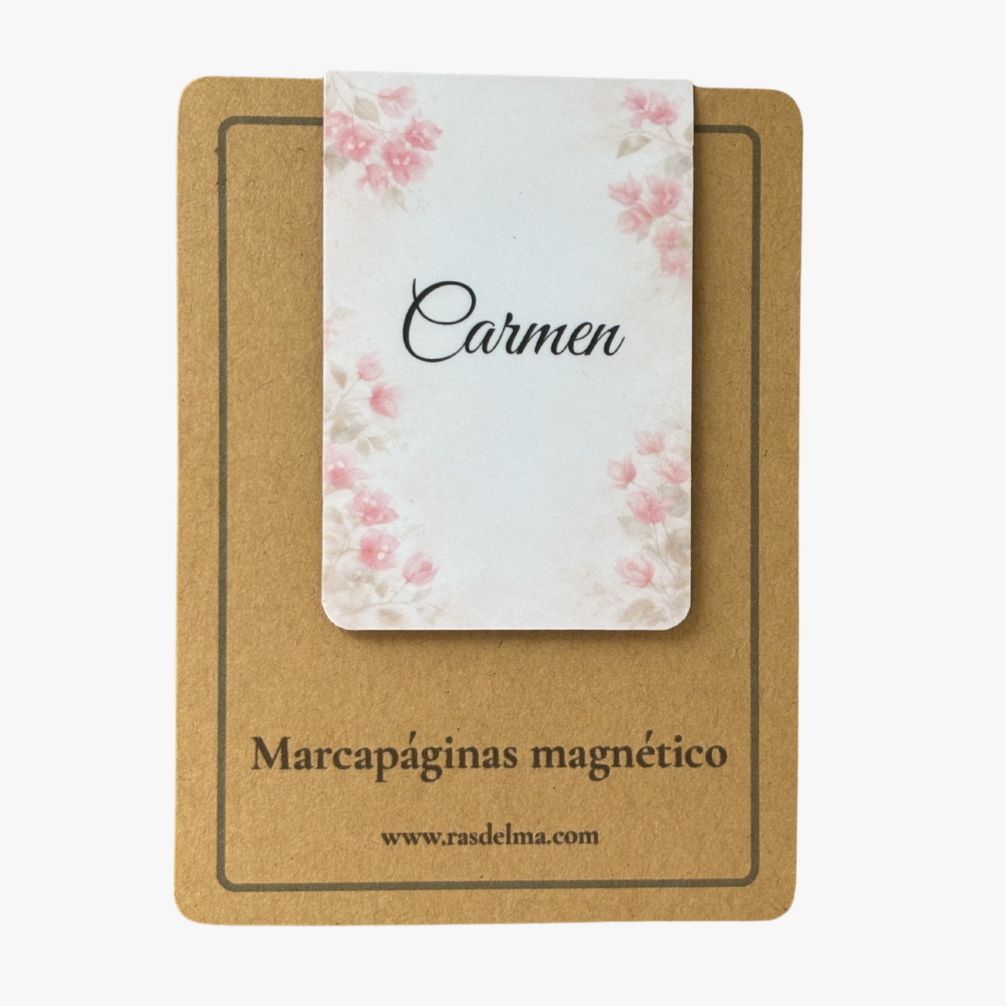 Marcapáginas magnético personalizado con nombre con ilustración de buganvilla presentado en tarjeta de Rasdelma.
